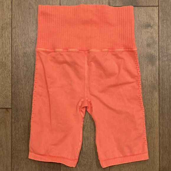FREE PEOPLE GOOD KARMA RUNNING SHORTS XS/S - Picture 5 of 6